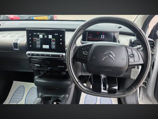 /photos/10961/23ef6a67-a815-eb41-f668-02b0448d7f50_i320x240.jpg
