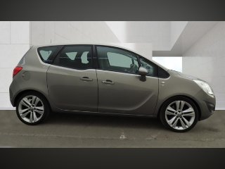 /photos/10961/7da421b8-5e9b-c333-0937-822f2b5c0c30_i320x240.jpg