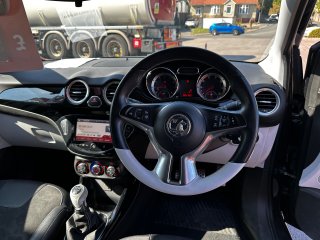/photos/10961/7f954199-114c-7951-d836-20f81e1cb937_i320x240.jpg