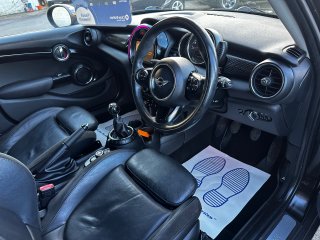 /photos/10961/8350e636-7339-05c6-f257-8dcd287571c6_i320x240.jpg