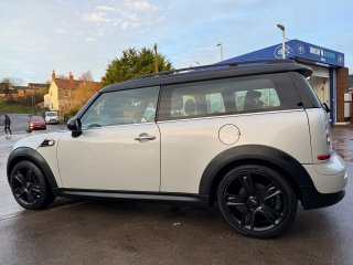/photos/10961/a8112640-ecd5-74ef-e085-1266cf346c32_i320x240.jpg