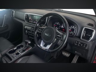 /photos/10961/da125629-0ce7-83a8-1117-44b855fda757_i320x240.jpg